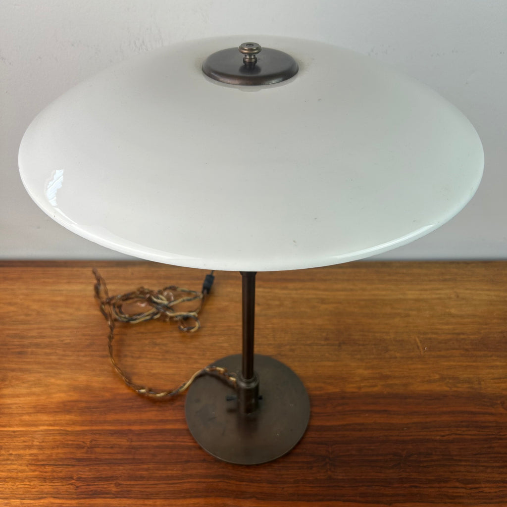 4/3 table lamp opal glass